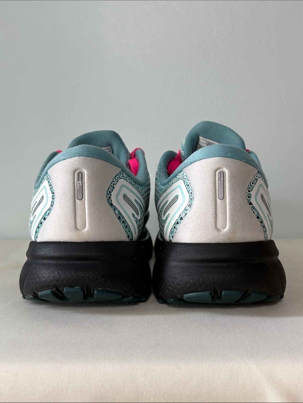 Brooks Women’s Ghost 14 Neutral Running Shoes — Light Blue with Pink Laces. - Picture 8 of 15